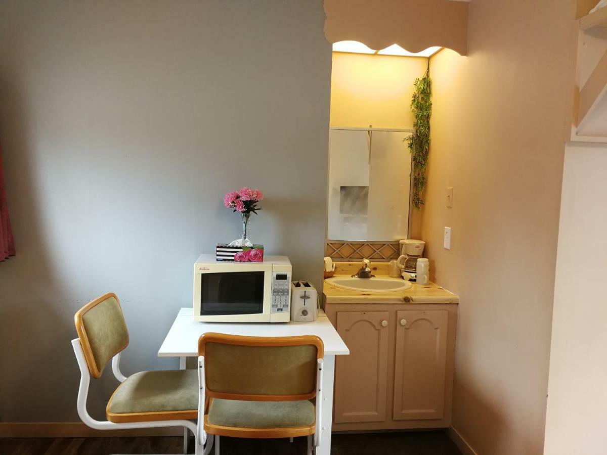 Motel Belair Rigaud Экстерьер фото